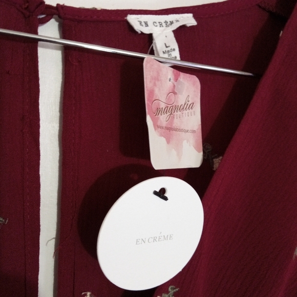 En Creme burgundy A-line v-neck casual dress from Magnolia Boutique - Picture 8 of 10